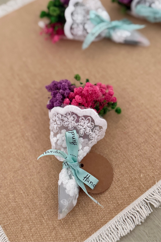 Mini Bouquet in Lace Wrapper